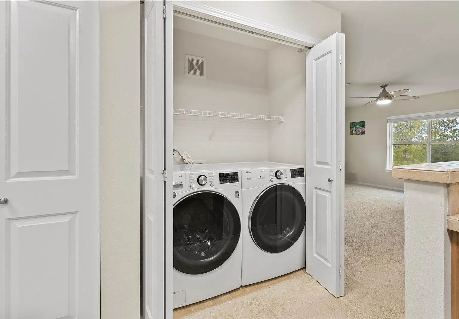 2 bed, 952 sqft, $2,500 — Photo 4