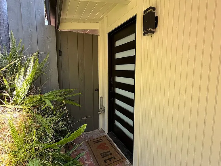266 1/2 El Sueno Rd — Photo 15