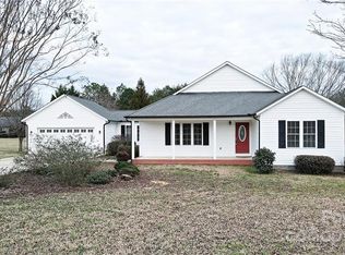 3552 Mack Ballard Rd, Maiden, NC 28650