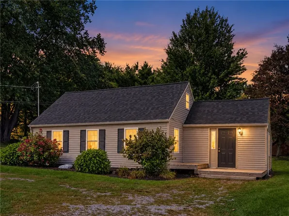 8526 Baker Rd, Bloomfield, NY 14469