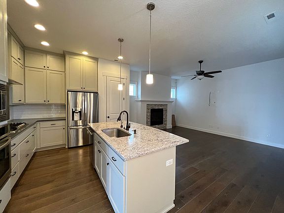3rd image of 7046 SE Chinquapin Dr