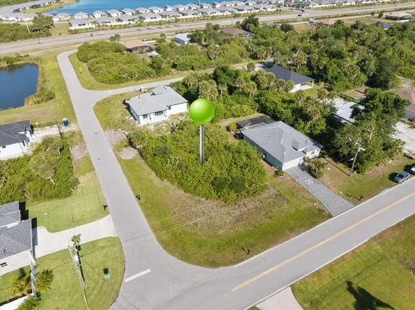 255 Indian Creek Dr #737, Rotonda West, FL 33947