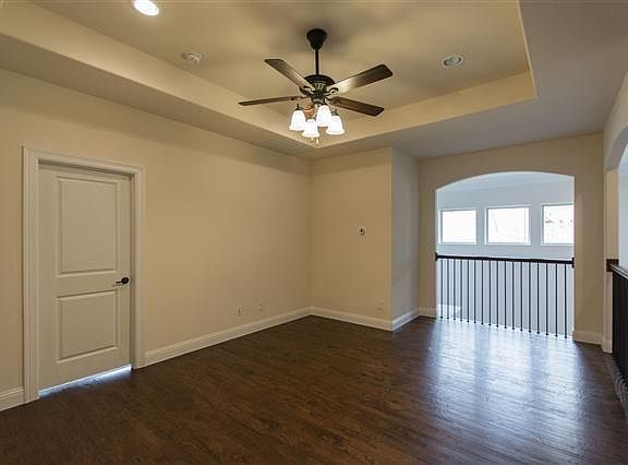 5th image of 3008 Hurstwood Dr