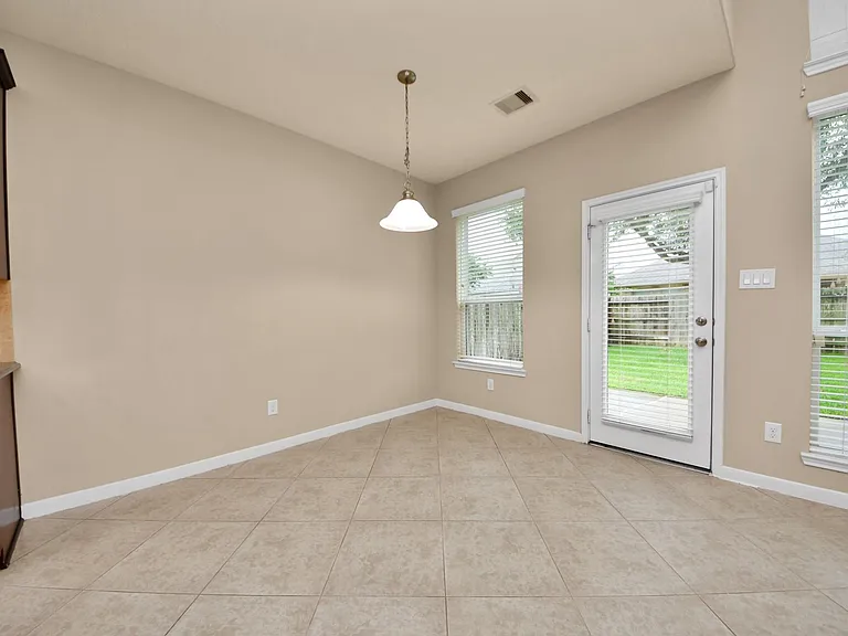 24122 Haywards Crossing Ln — Photo 18