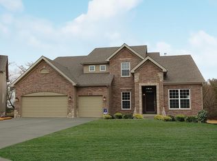 15915 Fox Trotter Ct, Ballwin, MO 63021