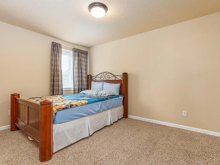 1653 Brantingham Rd — Photo 18
