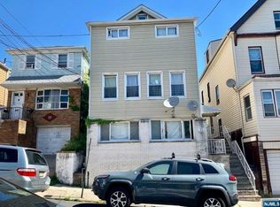 25 Tappan St, Kearny, NJ 07032