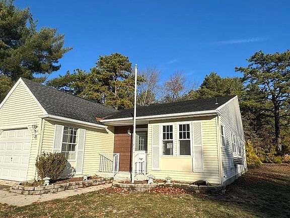 2nd image of 25 Sunset Rd