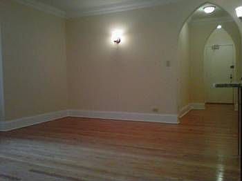 2nd image of 401 W Fullerton Pkwy APT 6