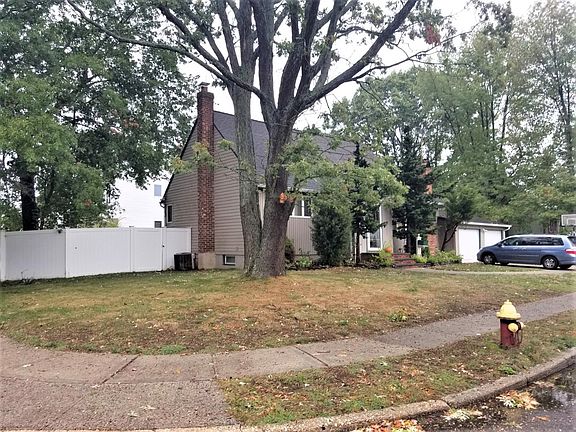 4th image of 3985 Berrywood Dr