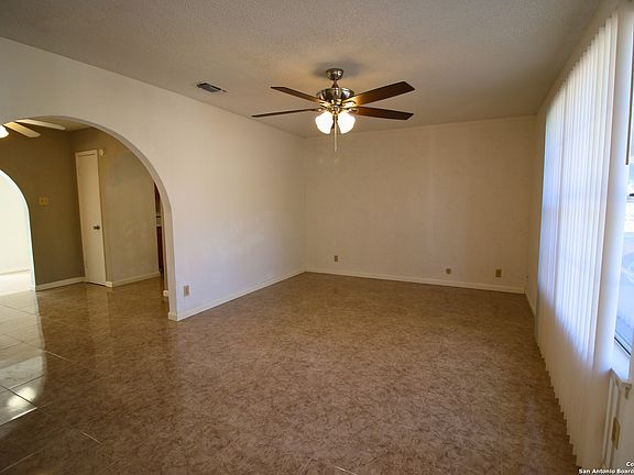 5th image of 7114 WOODGATE DR