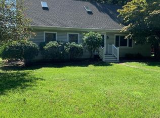 9886 N Claiborne Rd, Saint Michaels, MD 21663