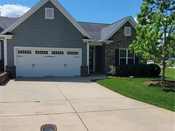 6000 Trailshead Dr, Greensboro, NC 27405