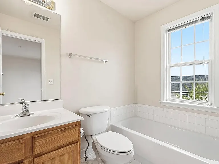 5526 Sacramento Mews Pl — Photo 28