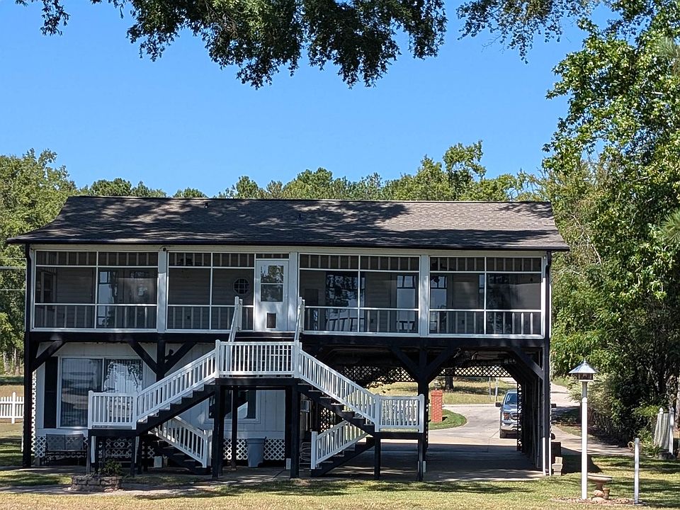 1st image of 2364 Lakeside Dr