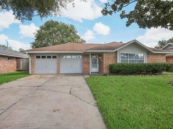 722 Princeton Ln, Deer Park, TX 77536