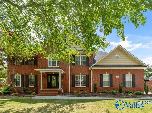 2704 Deford Mill Rd SE, Owens Cross Roads, AL 35763