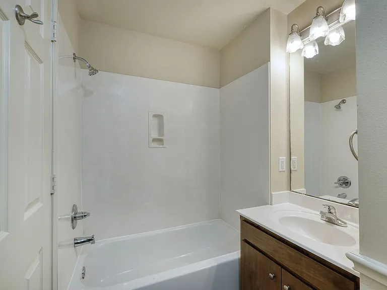 2215 Dry Creek Dr #504 — Photo 12