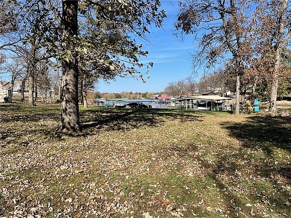 2nd image of LOT 700 Lake Viking Ter