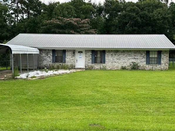 210 Parker St, Jasper, TX 75951