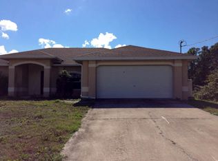 1012 Plymouth St E, Lehigh Acres, FL 33974