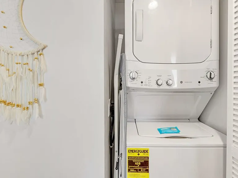 Washer/Dryer