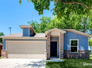 2216 R W Bivens Ln, Fort Worth, TX 76105