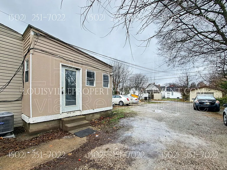 1747 E Oak St #1 — Photo 13