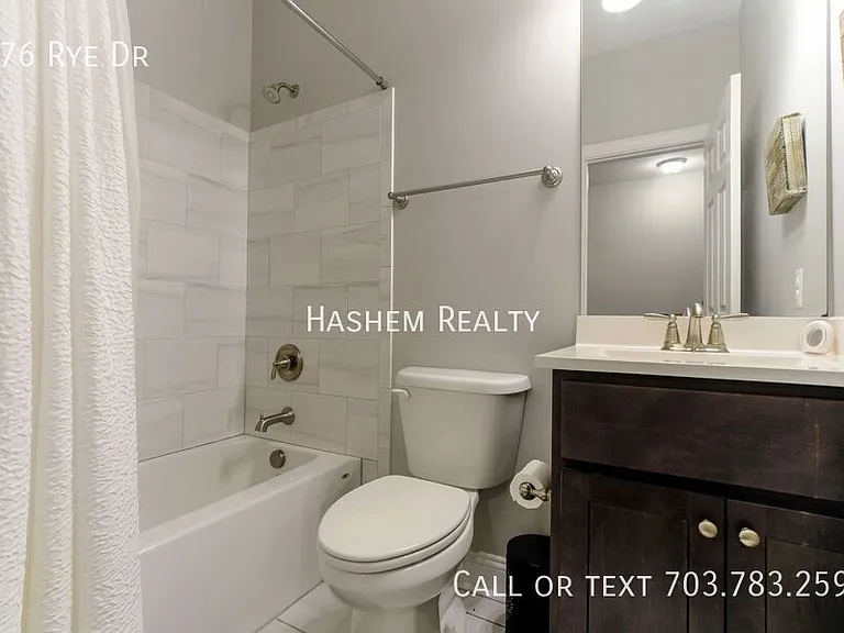 976 Rye Dr — Photo 15
