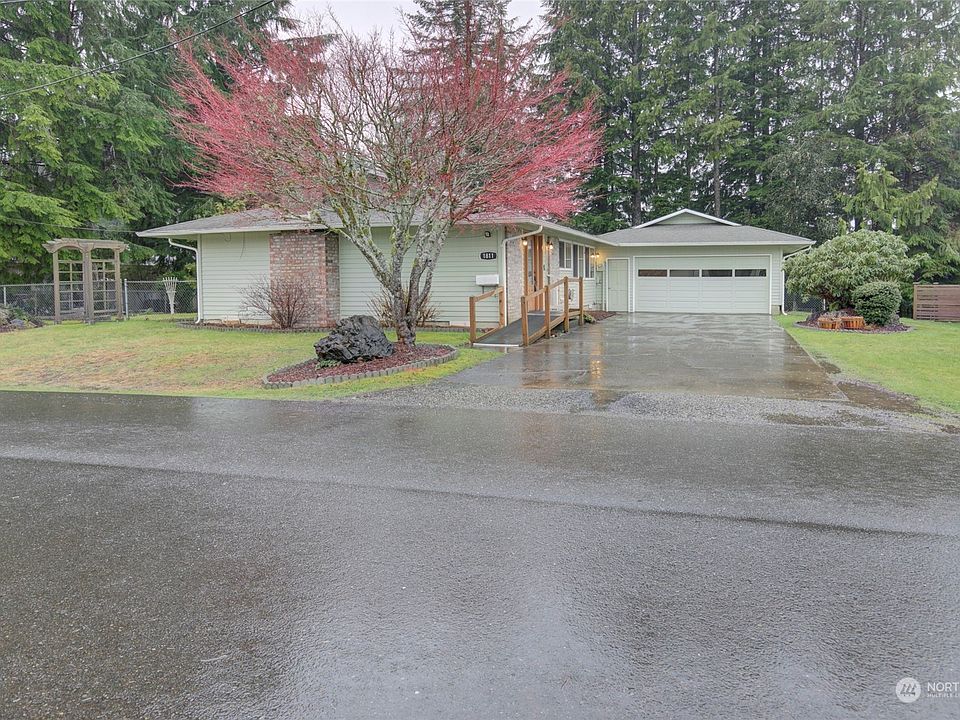 1st image of 1811 Graves Avenue