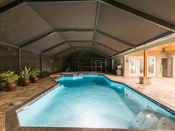 4th image of 13627 Diamond Head Dr