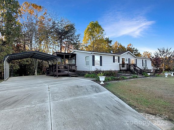 2nd image of 125 Cripple Creek Ln