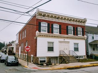 4 N Bridge St APT 1, Christiana, PA 17509