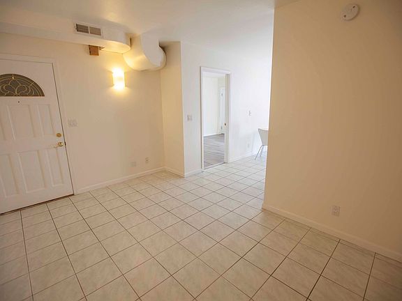 4th image of 109 Tingley St