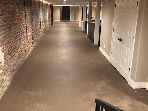 5th image of 124 Franklin St #3