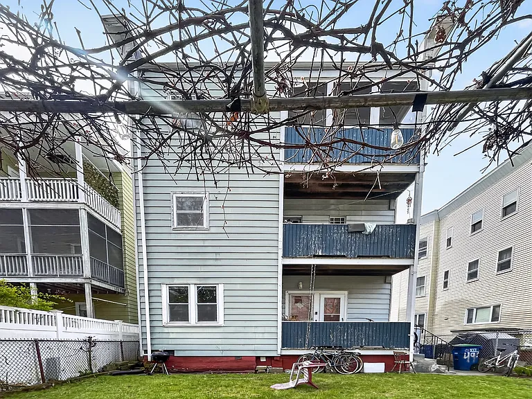 49 Porter St #3 — Photo 26
