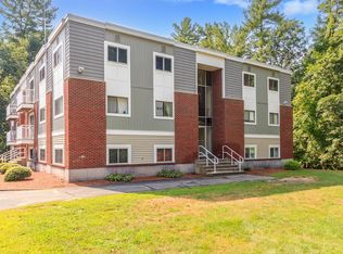 98G Capitol Hill Dr, Londonderry, NH 03053