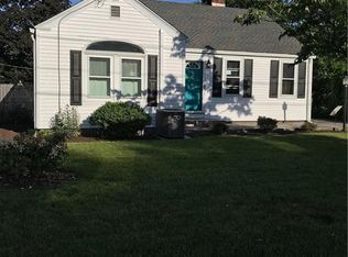 196 Palace Ave, Warwick, RI 02886