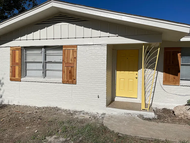 5504 Manor Rd — Photo 23