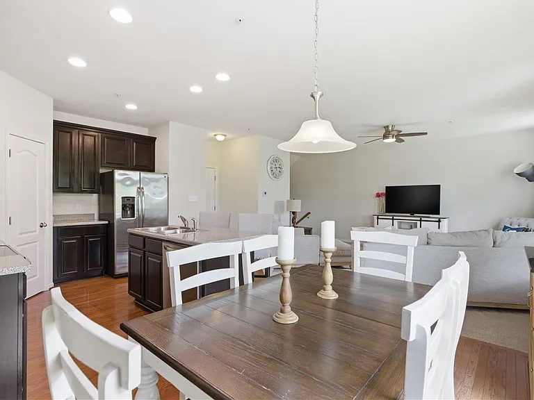 2306 Flint Dr — Photo 16