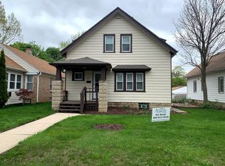 6330 W Girard Ave, Milwaukee, WI 53210