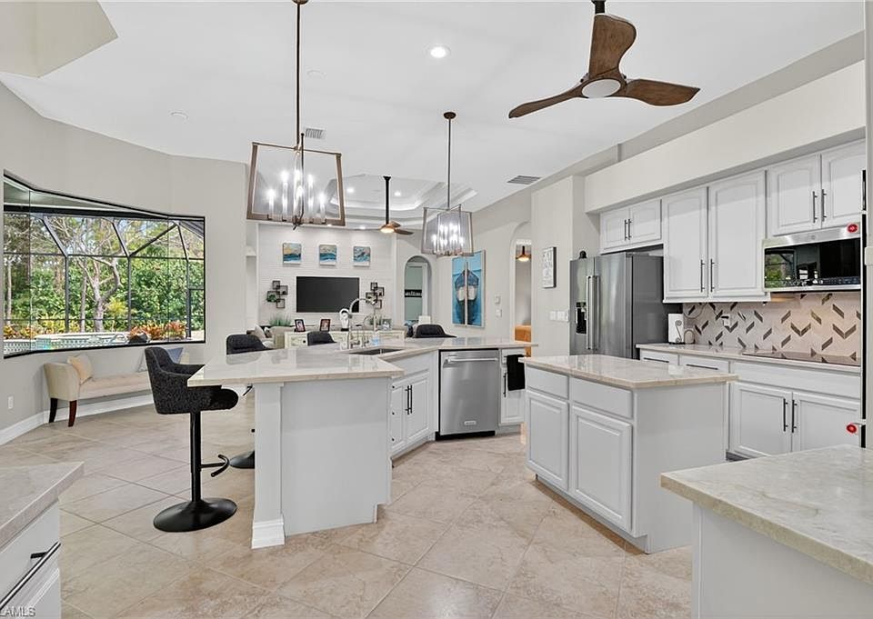 1st image of 2360 19th ST SW