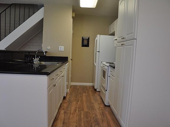 5th image of 5528 Tyhurst Ct APT 3