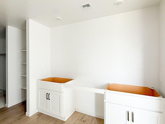 5th image of 47575 W KENNER Drive