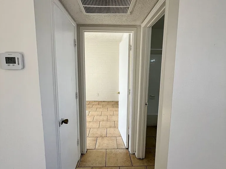 Catalina View Apartments — Photo 63