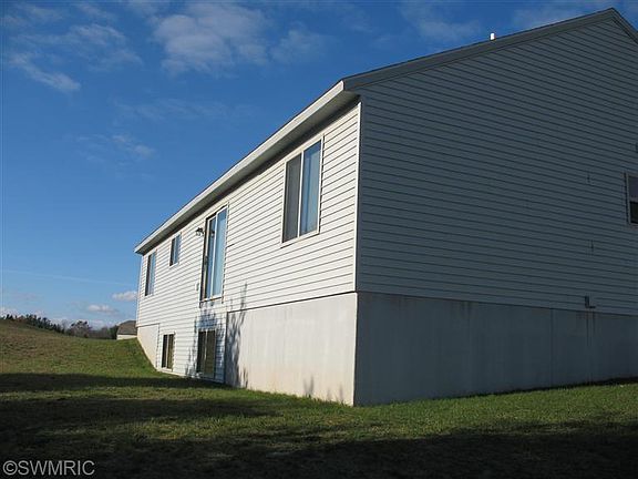 5th image of 14632 Crescent Meadows Dr