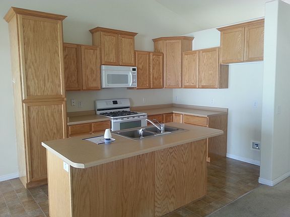 3rd image of 3087 S Hunter Canyon Dr