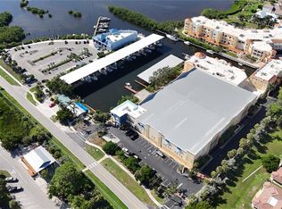 480 Blackburn Point Rd #4, Osprey, FL 34229