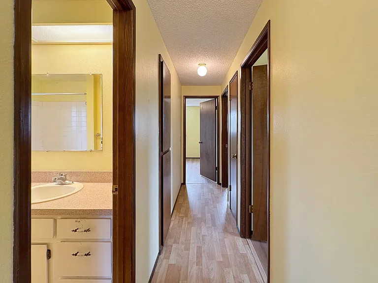 41 McLaughlin Rd — Photo 22