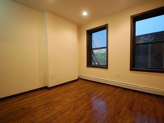 2nd image of 2054 A C P Jr Blvd APT 4D